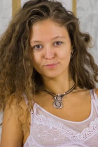 Ivanka – A Natural Beauty with Innocent Charm