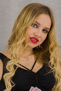 Erica – an angel’s smile and a body made for sin